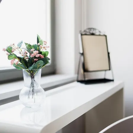 Nowy Apartament - Ulica Hallera - 6 Osob -3 Pokoje Wrocław