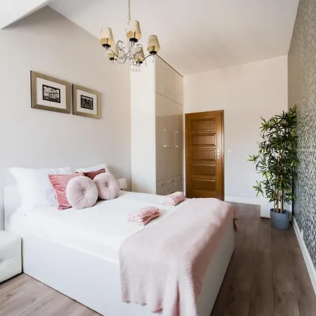 Nowy Apartament - Ulica Hallera - 6 Osob -3 Pokoje * Wrocław