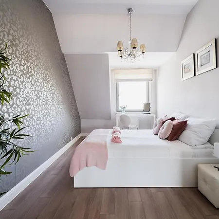 Lejlighed Nowy Apartament - Ulica Hallera - 6 Osob -3 Pokoje Wrocław