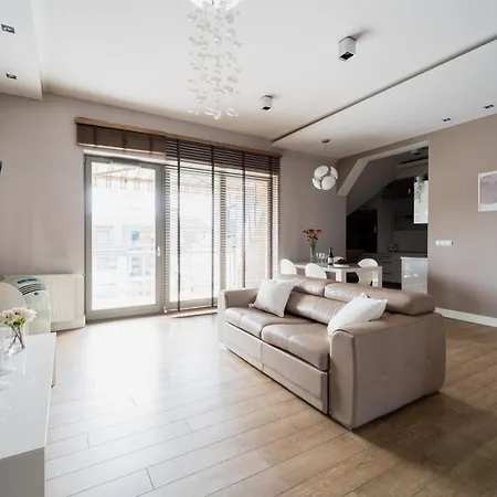 Lejlighed Nowy Apartament - Ulica Hallera - 6 Osob -3 Pokoje Wrocław