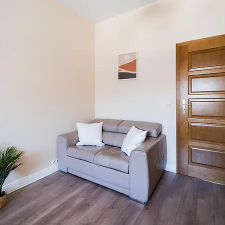 Nowy Apartament - Ulica Hallera - 6 Osob -3 Pokoje