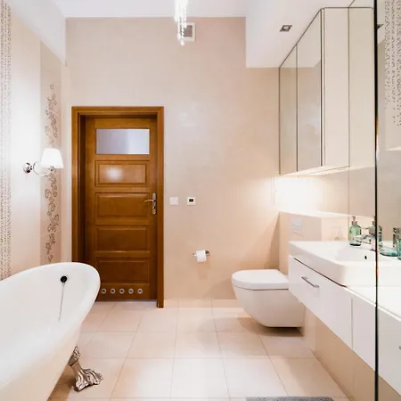 Lejlighed Nowy Apartament - Ulica Hallera - 6 Osob -3 Pokoje Wrocław